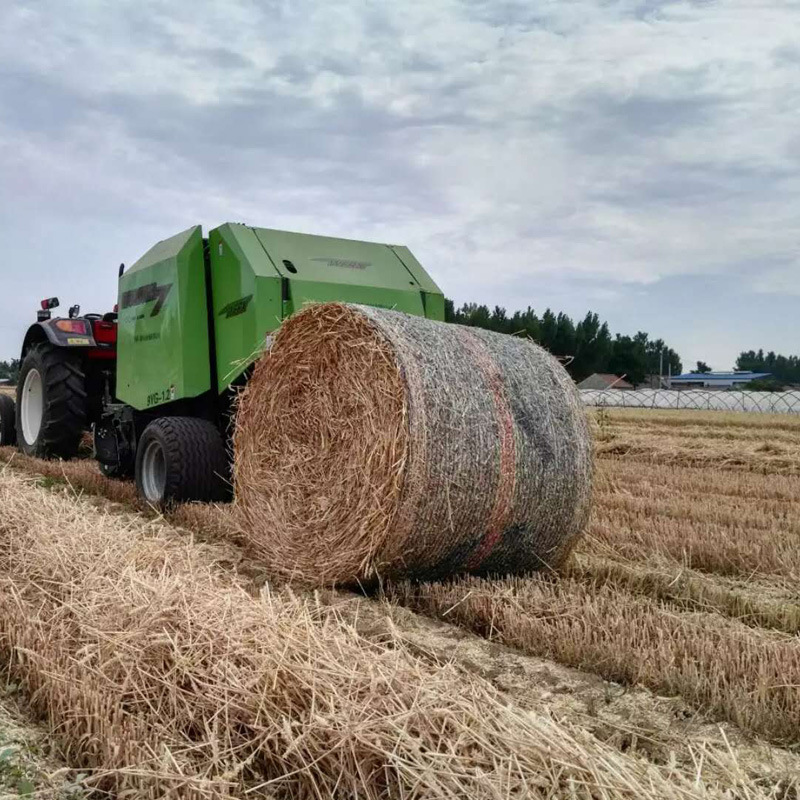 Okrągły wiązarko-zbieracz słom – Cast Iron Corn recenzja i cena